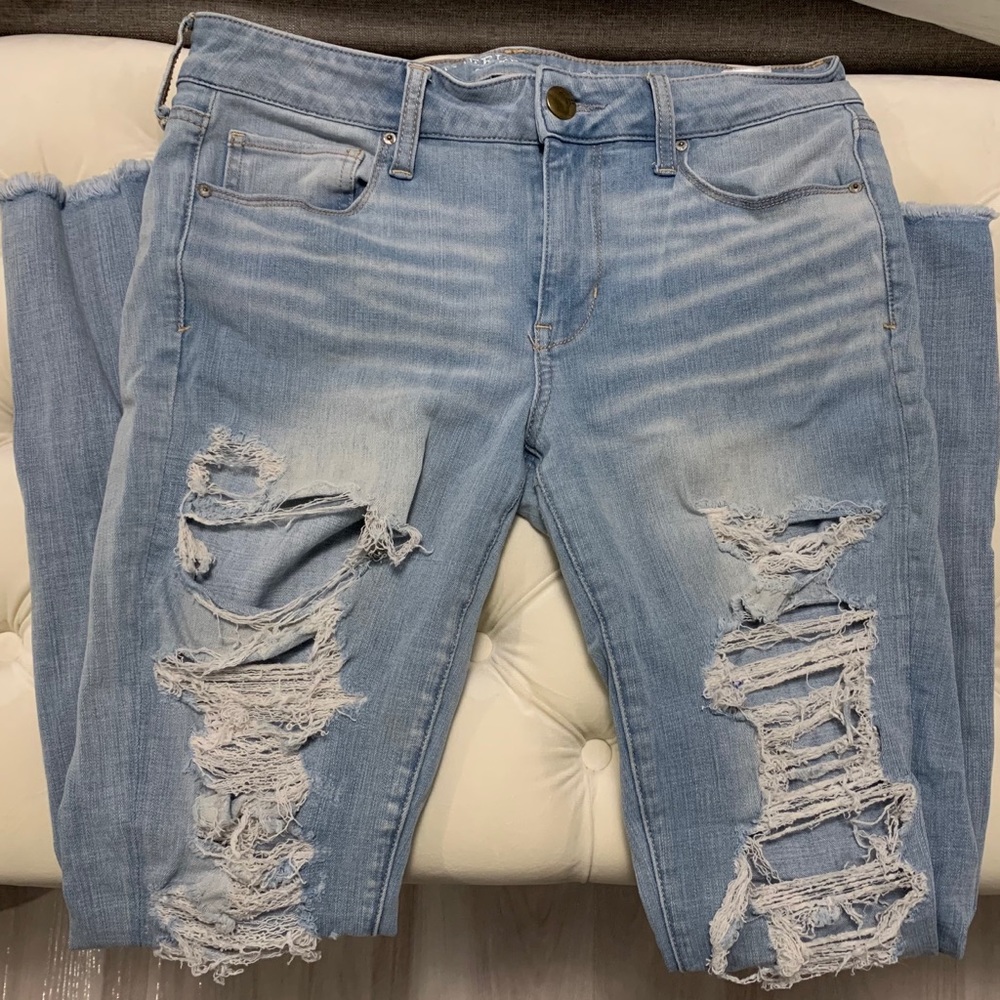 American Eagle Ripped Skinny Jeans